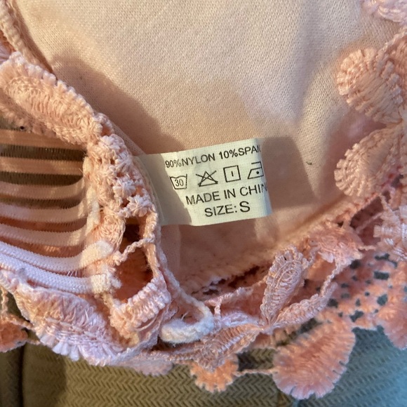 Pink Lace Bralette - Picture 4 of 5